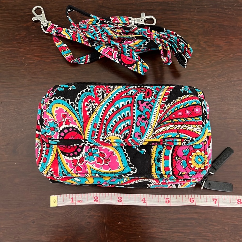 Vera Bradley crossbody/wristlet wallet in Parisian Paisley